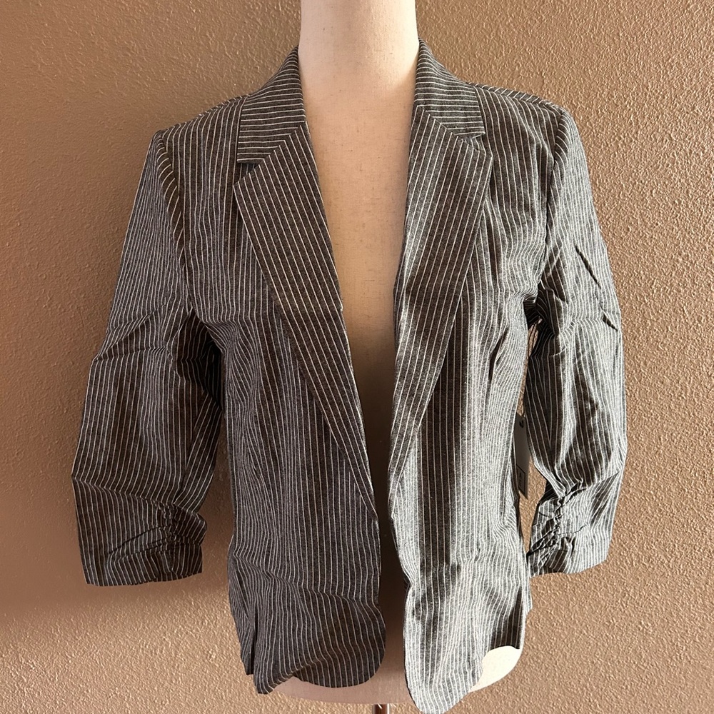 Lightweight striped 3/4 sleeve blazer - Picture 4 of 4